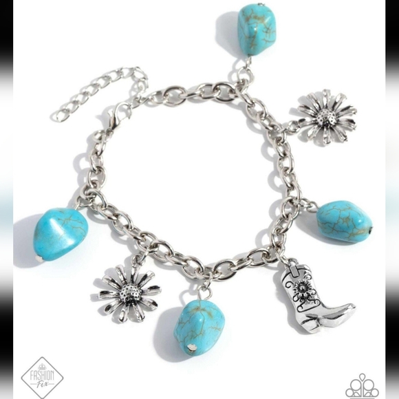 Badlands Beau Blue Bracelet Western Fashion Jewelry Paparazzi - Picture 1 of 3